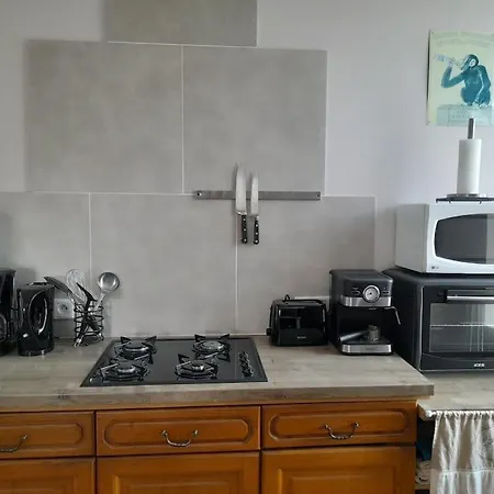 En Passant Par La Maraude